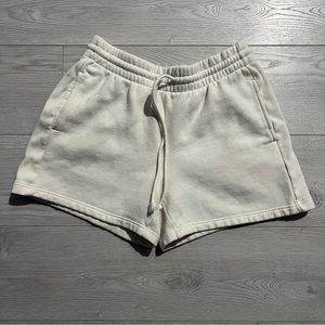 Aritzia TNA Boyfriend Sweatshorts